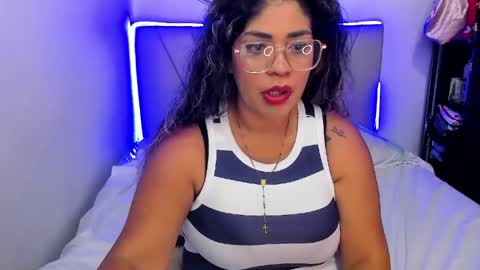 Snapshot of latinamav22 chatting on May 2026 11:14:02 PM latinamav22 online show from May 2026 11:14:02 PM