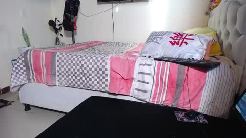 LORENA online show from January 2025 09:39:02 PM