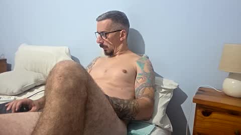 Snapshot of latinheat95 chatting on May 2026 09:55:02 PM latinheat95 online show from May 2026 09:55:02 PM