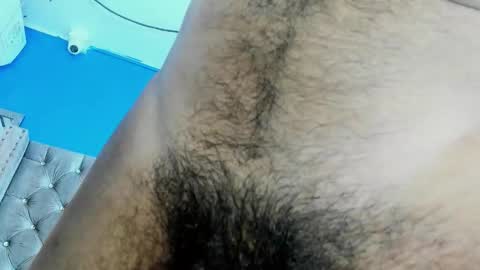 Zeus online show from October 2025 03:09:02 AM