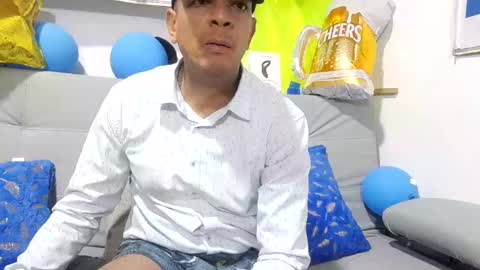 latinmartin254 online show from October 2025 01:01:02 AM