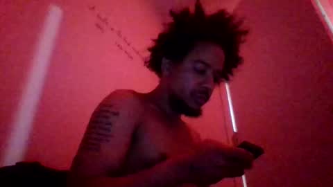 Snapshot of latinobooty66 chatting on November 2025 11:43:02 PM latinobooty66 online show from November 2025 11:43:02 PM