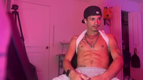 Snapshot of latinprincee chatting on January 2026 10:09:02 AM latinprincee online show from January 2026 10:09:02 AM