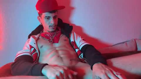 Snapshot of latinprincee chatting on May 2026 04:03:01 PM latinprincee online show from May 2026 04:03:01 PM