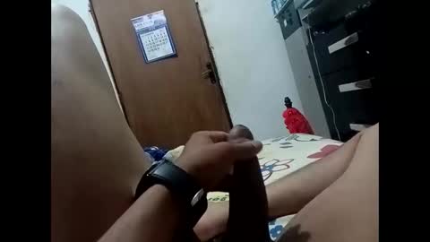 Snapshot of lau_laerte chatting on December 2025 04:53:02 AM Lau BR online show from December 2025 04:53:02 AM