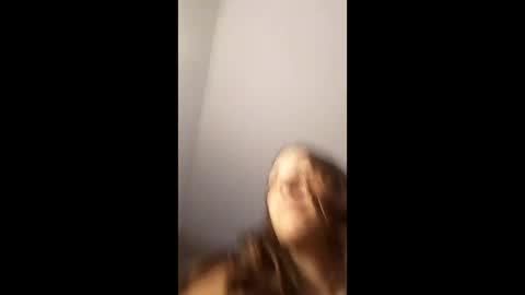 Snapshot of lauflor chatting on March 2026 09:54:01 PM Lauflor online show from March 2026 09:54:01 PM