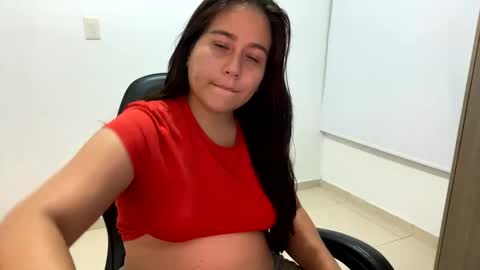 Snapshot of laura_d23 chatting on October 2025 10:54:02 PM laura online show from October 2025 10:54:02 PM