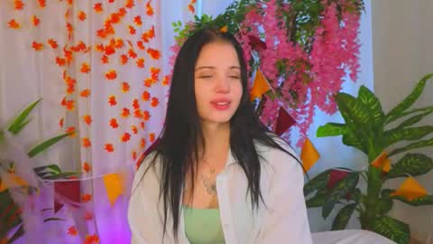 laura online show from November 2025 07:40:01 AM