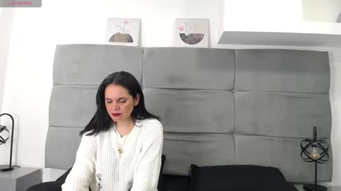 laura hotties online show from February 2025 12:50:01 PM