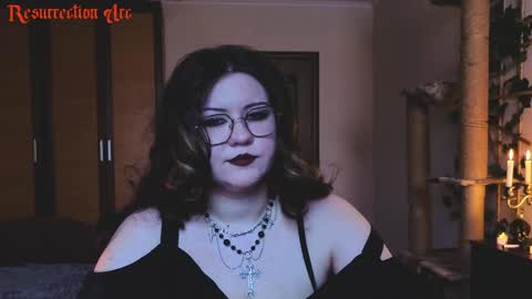 Miss Laura online show from June 2026 05:25:01 PM