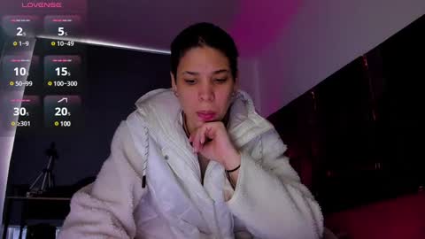 Laura Rose online show from February 2025 11:44:02 AM