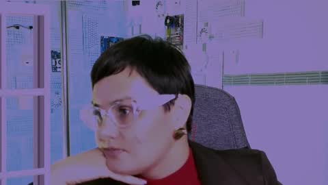 Snapshot of lauradavidsons chatting on September 2025 09:07:02 PM lauradavidsons online show from September 2025 09:07:02 PM