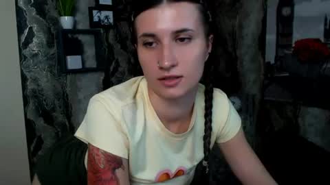 Laura online show from June 2026 05:56:01 AM