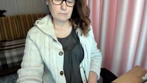 Lauraoven1 online show from February 2026 10:31:02 AM