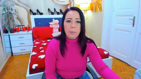 Laura online show from February 2025 04:16:02 AM