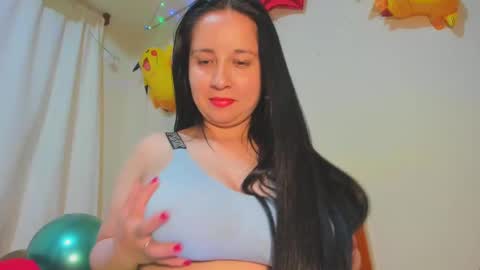 Snapshot of laureen777 chatting on January 2025 12:37:01 AM laureen777 online show from January 2025 12:37:01 AM