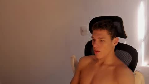 Snapshot of laureent__ chatting on February 2026 07:10:01 PM Laureent online show from February 2026 07:10:01 PM