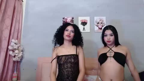 Snapshot of lauren_bacall1 chatting on November 2025 12:20:01 PM Sara online show from November 2025 12:20:01 PM