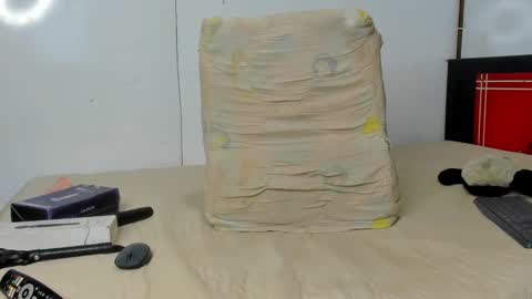 lauren_mark_ online show from October 2025 09:04:02 PM