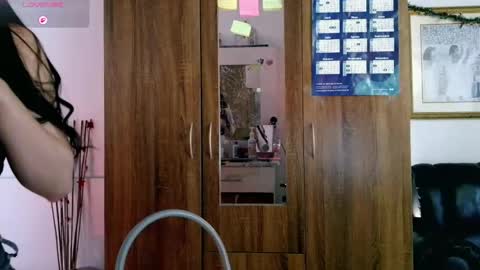 Lauren online show from January 2026 03:05:02 PM