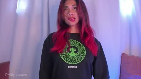 Snapshot of laurenn__1 chatting on November 2025 03:38:02 PM Lauren online show from November 2025 03:38:02 PM