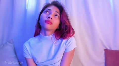 Snapshot of laurenn__1 chatting on November 2025 06:07:01 PM Lauren online show from November 2025 06:07:01 PM