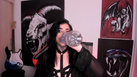  LAUREN INDEPENDENT MODEL HELP ME REACH 100 LIKES PLS  online show from November 2025 11:35:01 PM