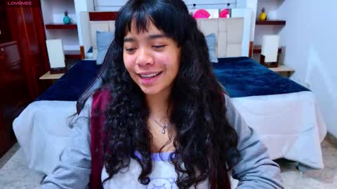 laurent online show from October 2025 03:14:01 AM