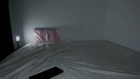 Lucie  online show from February 2026 02:53:01 AM