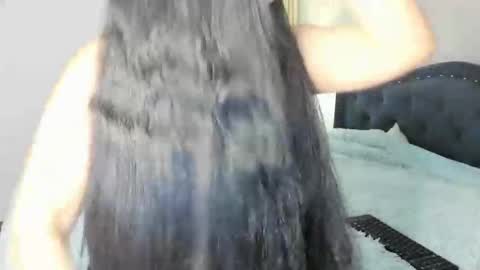 Snapshot of laurent_jones chatting on December 2025 04:52:01 AM daniela angel online show from December 2025 04:52:01 AM