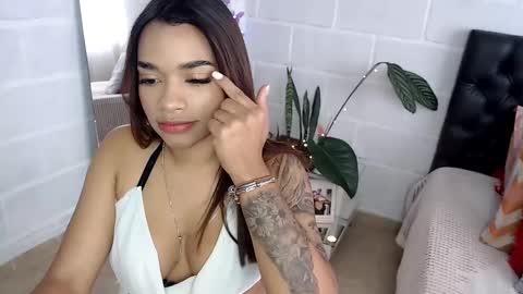 marcela online show from December 2024 01:24:01 PM