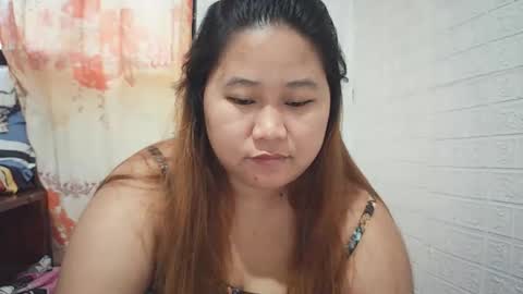 lavalyn214 online show from February 2026 12:53:01 AM