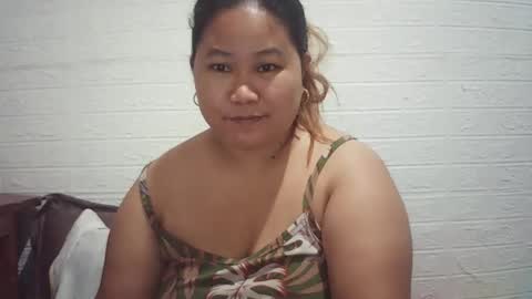 lavalyn214 online show from March 2026 08:33:01 PM