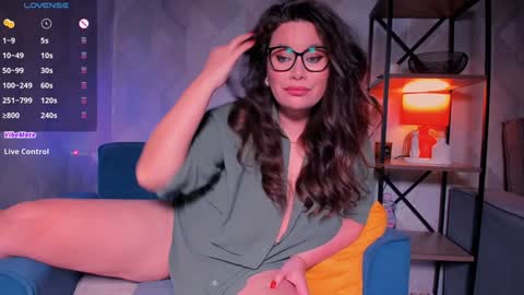 Snapshot of laverna_black chatting on December 2024 03:16:02 AM Laverna online show from December 2024 03:16:02 AM