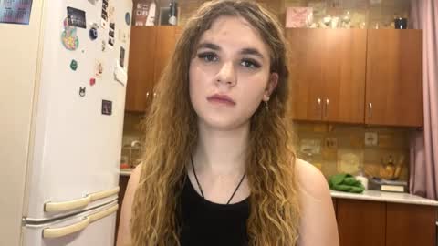 Alice online show from December 2025 08:03:02 PM