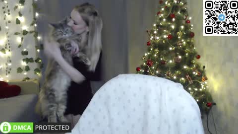 Snapshot of lavinell chatting on December 2024 09:18:02 AM Mia online show from December 2024 09:18:02 AM