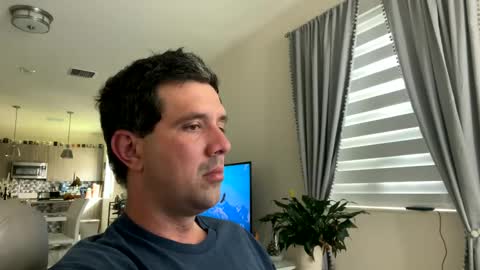 Snapshot of law_cambio chatting on December 2024 06:55:01 PM law_cambio online show from December 2024 06:55:01 PM