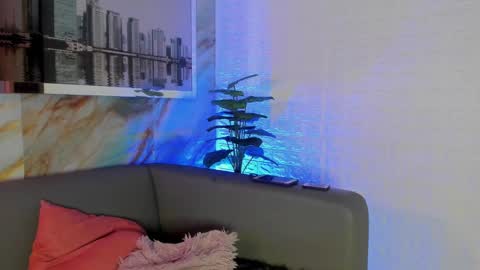 Snapshot of layla_707 chatting on March 2025 03:40:01 AM Layla online show from March 2025 03:40:01 AM