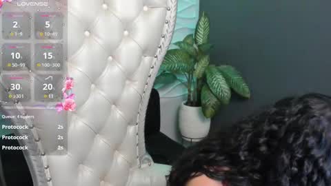 Snapshot of layla_707 chatting on September 2025 01:16:02 AM Layla online show from September 2025 01:16:02 AM