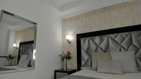 Snapshot of layla_mackenzie01 chatting on September 2025 02:57:01 AM Layla Mackenzie online show from September 2025 02:57:01 AM