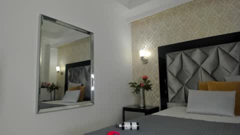 Snapshot of layla_mackenzie01 chatting on October 2025 02:53:02 AM Layla Mackenzie online show from October 2025 02:53:02 AM