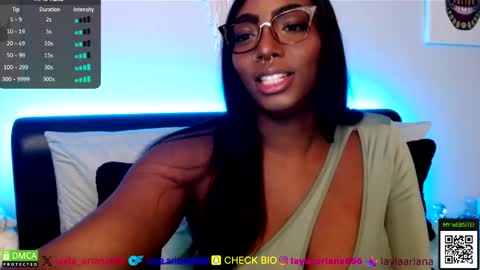 Snapshot of laylaariana chatting on October 2025 02:43:02 AM laylaariana online show from October 2025 02:43:02 AM