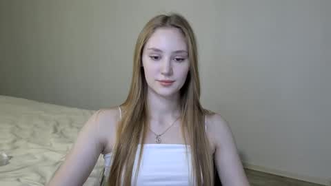 Snapshot of laylapretty001 chatting on January 2025 07:15:01 AM LaylaPretty001 online show from January 2025 07:15:01 AM