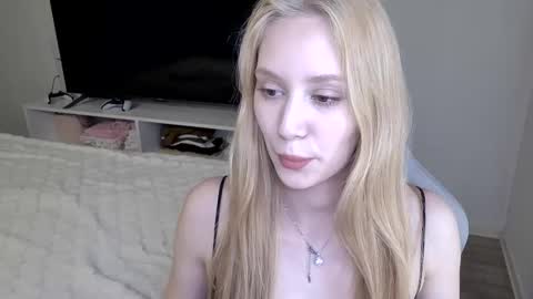Snapshot of laylapretty001 chatting on May 2026 12:46:02 PM LaylaPretty001 online show from May 2026 12:46:02 PM