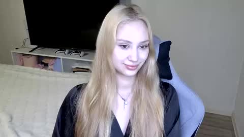 Snapshot of laylapretty001 chatting on June 2026 04:50:01 AM LaylaPretty001 online show from June 2026 04:50:01 AM
