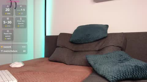 Laz online show from March 2026 07:15:01 AM