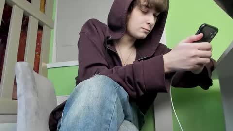 Snapshot of lazydarkknight chatting on February 2026 01:33:01 AM Alex online show from February 2026 01:33:01 AM