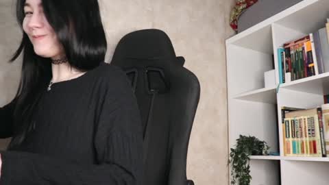 Snapshot of lazynut chatting on December 2024 05:22:02 AM Lisa online show from December 2024 05:22:02 AM