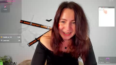 Snapshot of lea_shadom chatting on October 2025 01:18:01 AM Lea online show from October 2025 01:18:01 AM