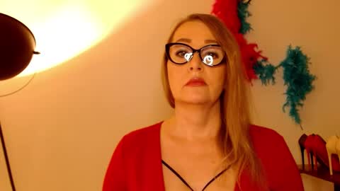 Snapshot of leadesire chatting on February 2025 11:11:02 AM LEA online show from February 2025 11:11:02 AM